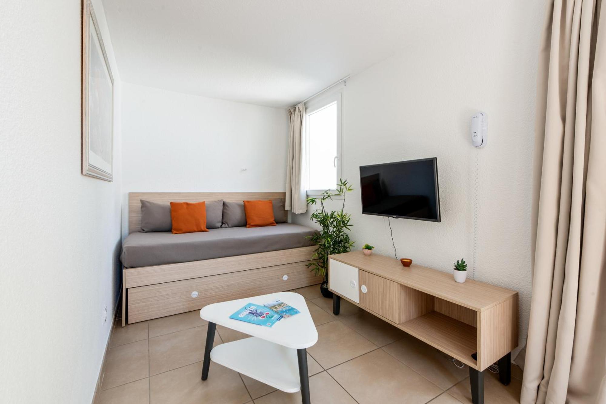 Comfort Aparthotel Mandelieu La Napoule Village Exteriér fotografie