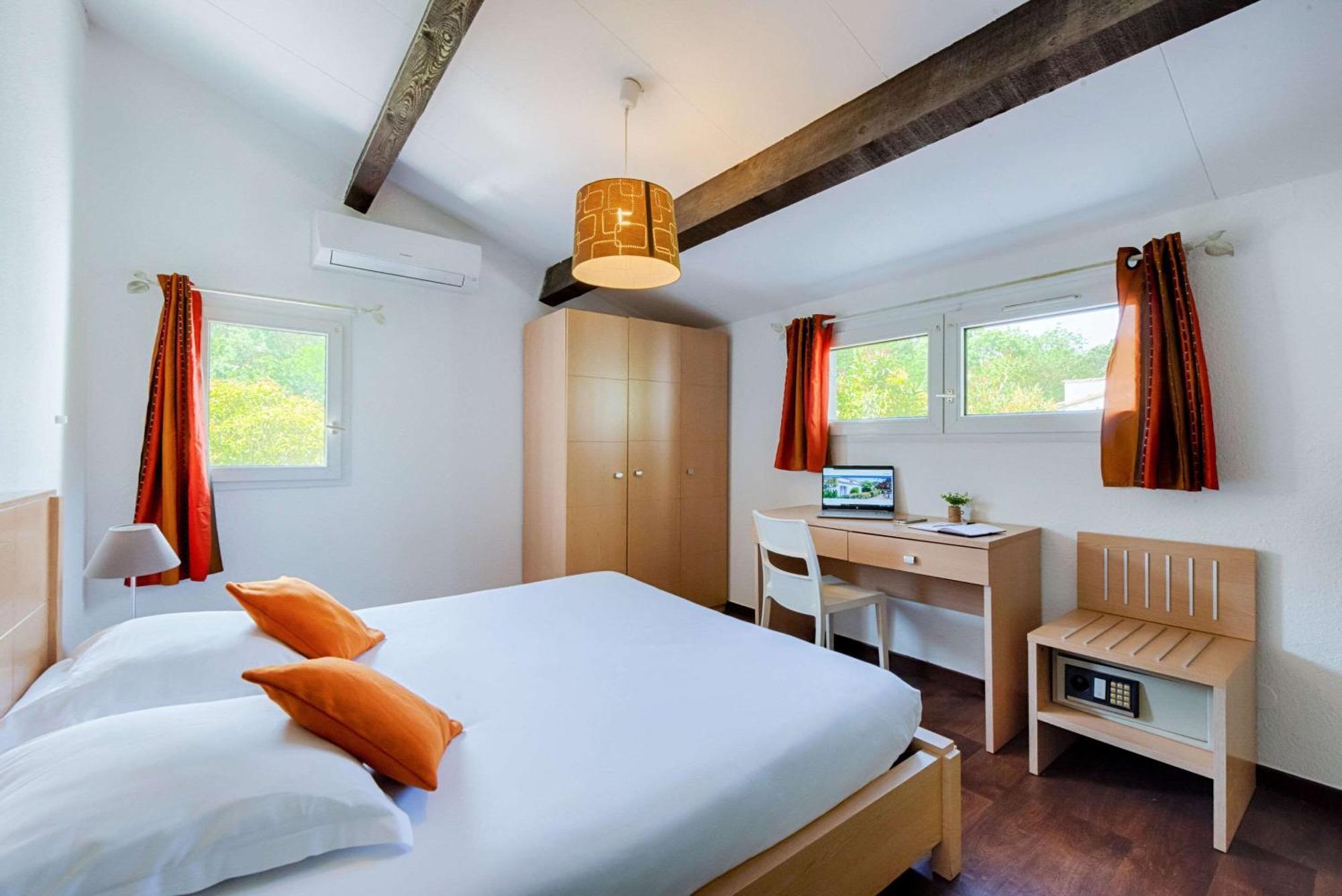 Comfort Aparthotel Mandelieu La Napoule Village Exteriér fotografie